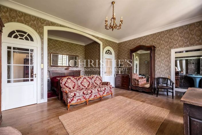 Image No.16-14 Bed House for sale