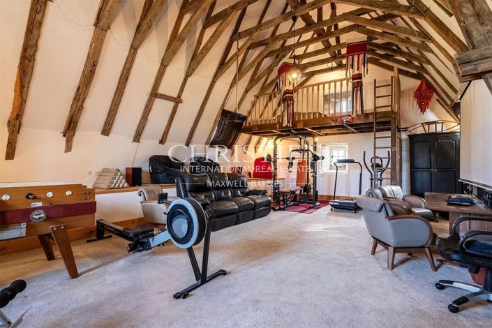 Image No.17-14 Bed House for sale