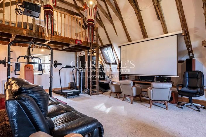 Image No.18-14 Bed House for sale