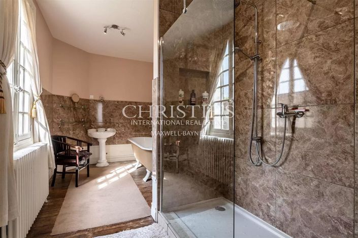 Image No.24-14 Bed House for sale