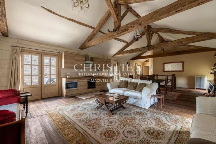 Image No.28-14 Bed House for sale