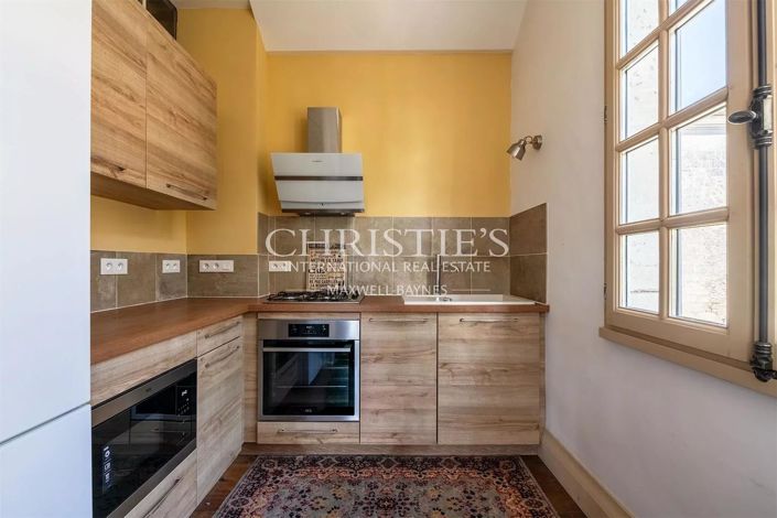 Image No.37-14 Bed House for sale