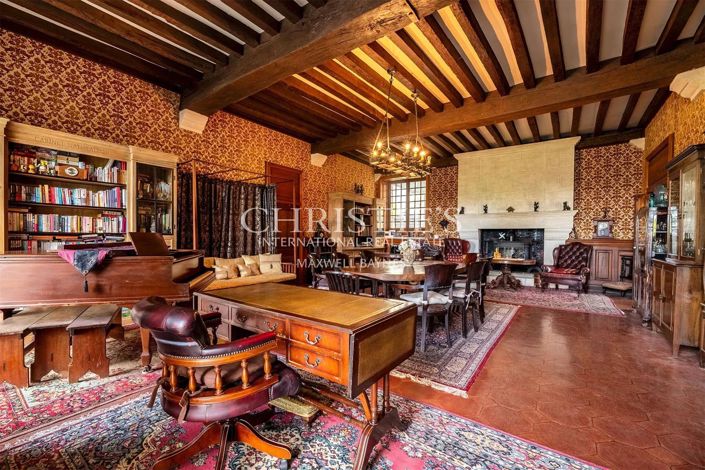 Image No.7-14 Bed House for sale