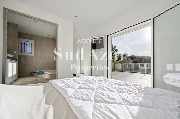 Image No.19-House for sale