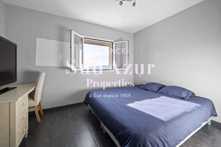 Image No.21-House for sale