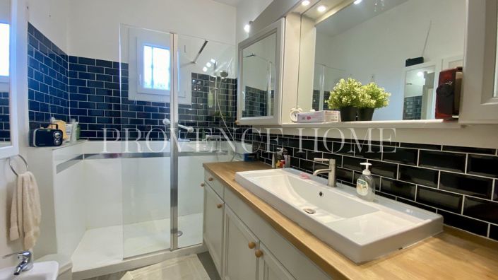 Image No.13-Maison de 3 chambres à vendre à L'Isle-sur-la-Sorgue