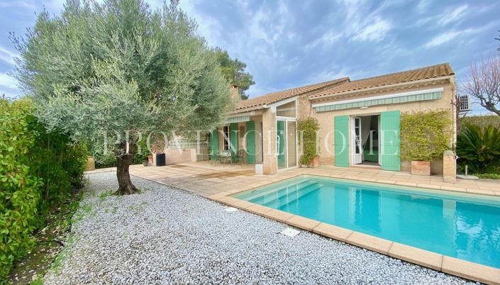 Image No.3-3 Bed House for sale