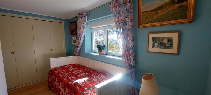 Image No.20-5 Bed House for sale