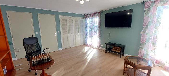 Image No.22-5 Bed House for sale