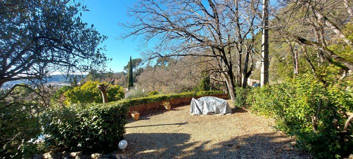 Image No.5-5 Bed House for sale