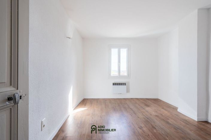 Image No.6-2 Bed House for sale