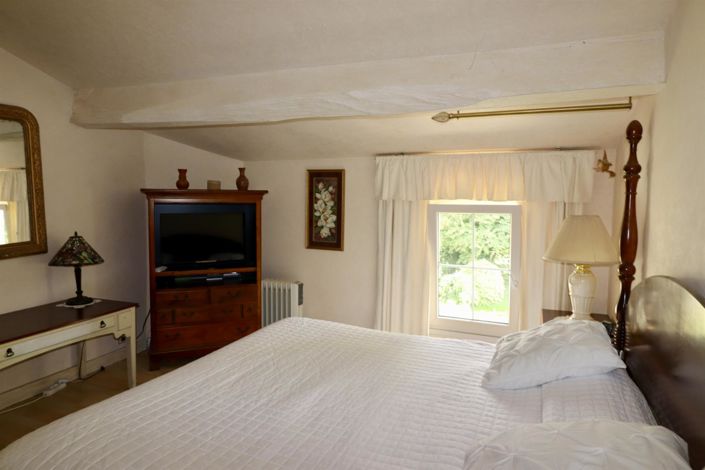 Image No.12-5 Bed House for sale