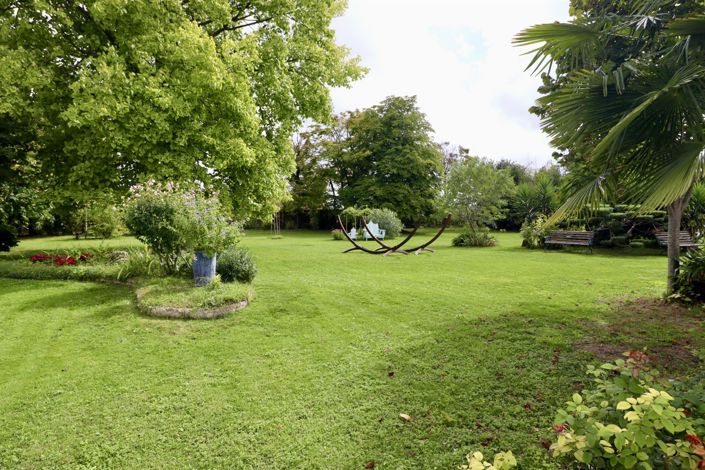 Image No.21-5 Bed House for sale