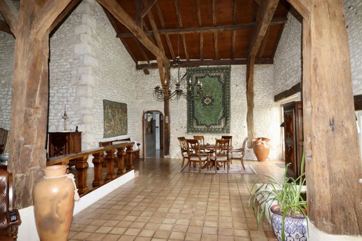 Image No.3-5 Bed House for sale