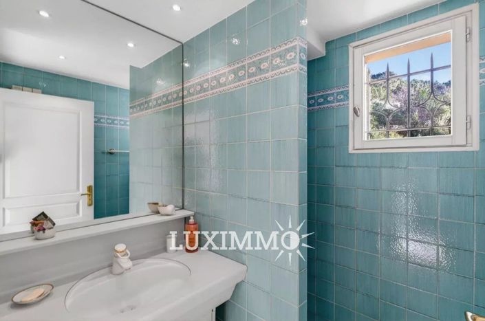 Image No.14-4 Bed House for sale