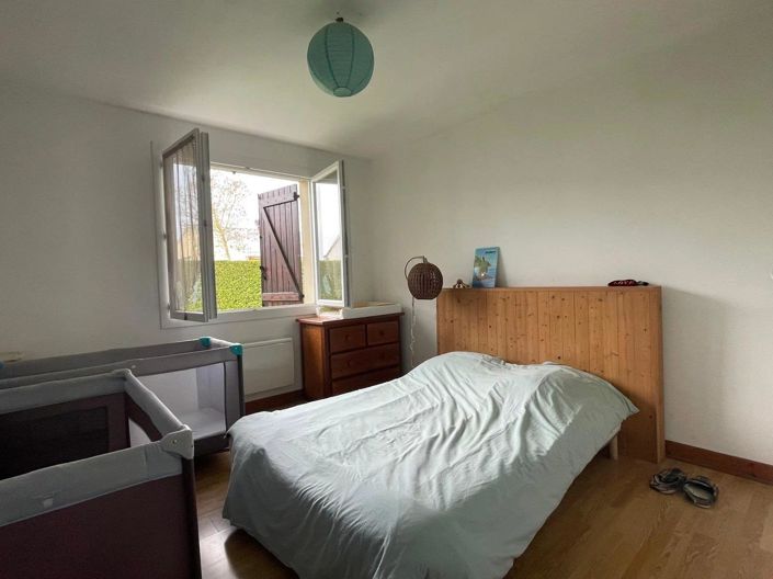 Image No.5-House for sale