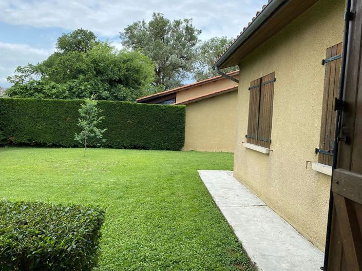 Image No.6-House for sale