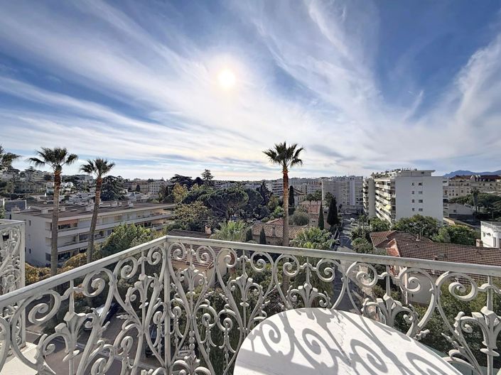 Image No.21-2 Bed Apartment for sale