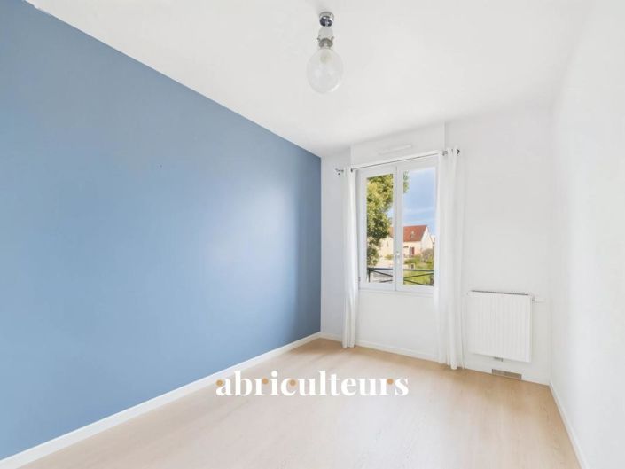 Image No.16-3 Bed House for sale