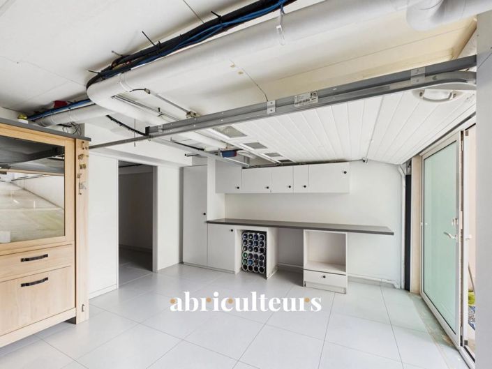 Image No.22-3 Bed House for sale