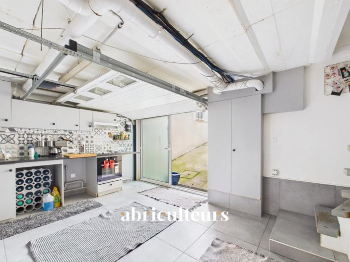 Image No.24-3 Bed House for sale