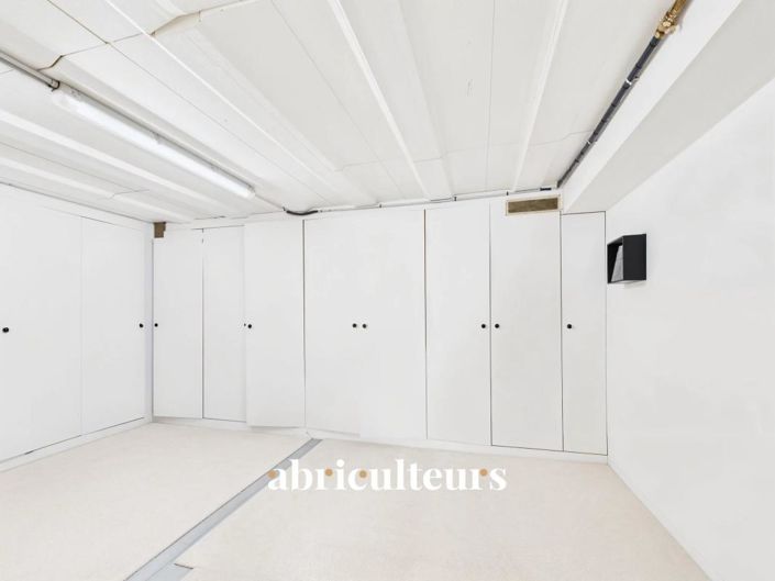 Image No.26-3 Bed House for sale