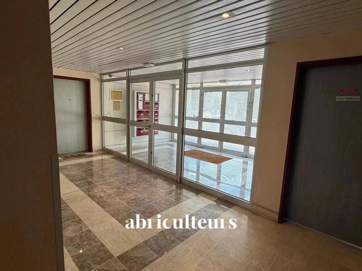 Image No.13-3 Bed Apartment for sale