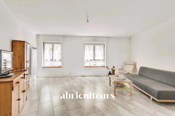 Image No.2-3 Bed Apartment for sale