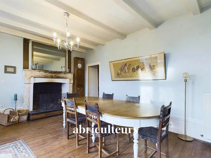 Image No.4-6 Bed House for sale