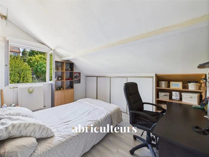 Image No.14-4 Bed House for sale