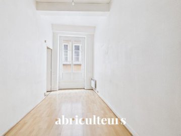 1 - Rhône, Apartment