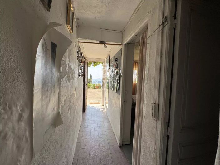 Image No.15-2 Bed House for sale