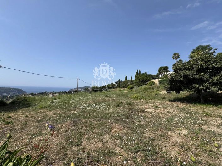 Image No.21-2 Bed House for sale