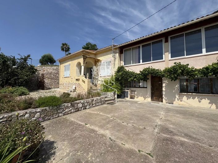 Image No.4-2 Bed House for sale