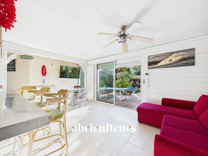 Image No.3-3 Bed House for sale