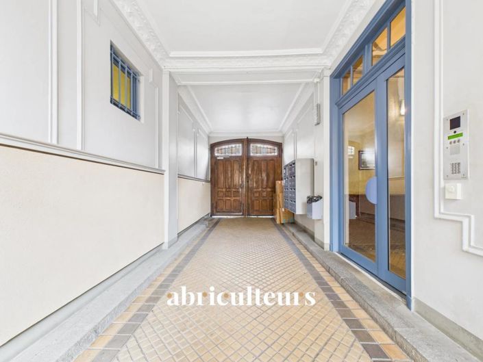 Image No.18-3 Bed Apartment for sale