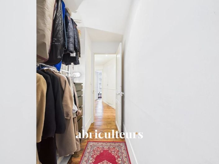 Image No.8-3 Bed Apartment for sale