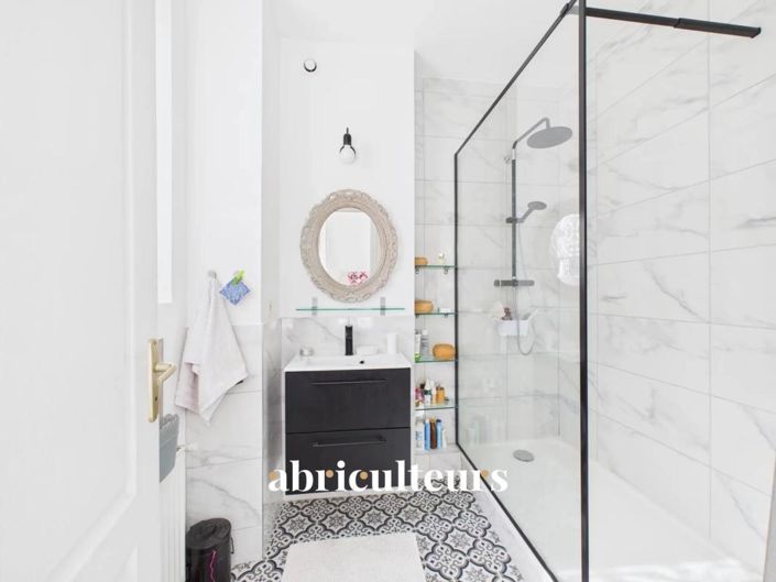 Image No.10-1 Bed Apartment for sale