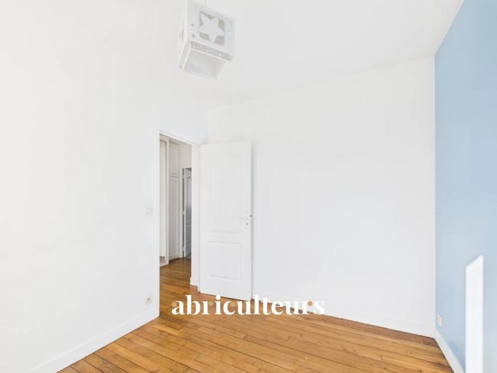 Image No.16-2 Bed House for sale