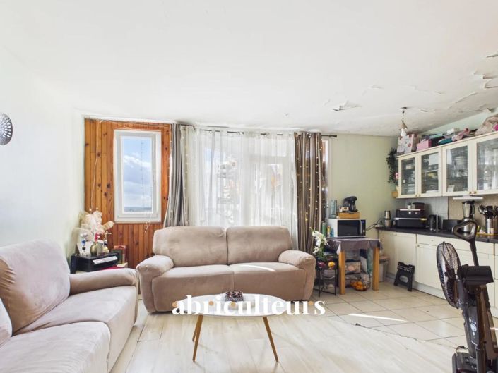 Image No.13-2 Bed Apartment for sale