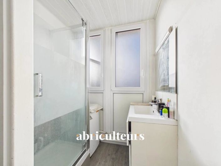 Image No.8-Apartment for sale