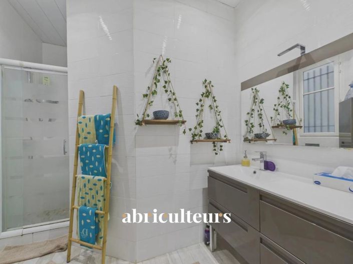 Image No.16-3 Bed Apartment for sale