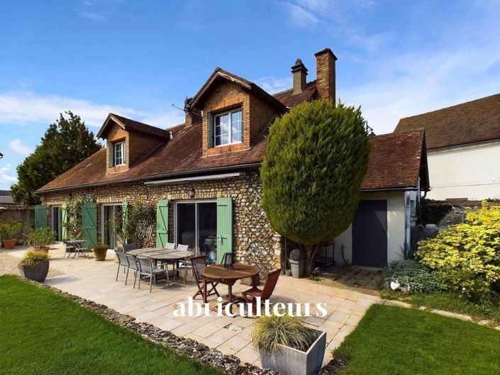 Image No.4-4 Bed House for sale