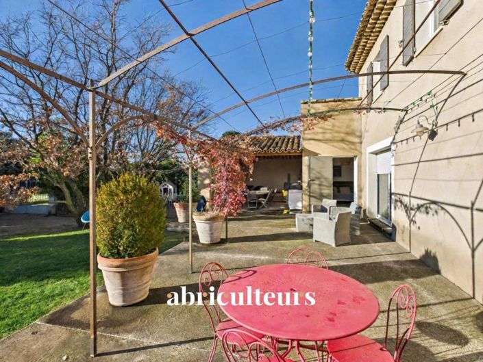 Image No.3-4 Bed House for sale