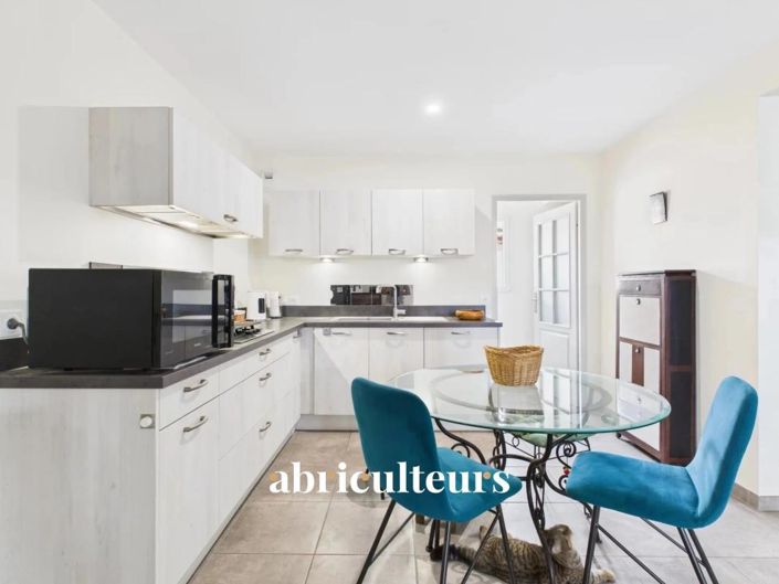 Image No.5-2 Bed Apartment for sale