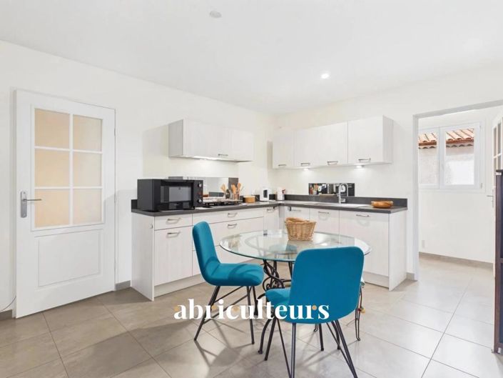 Image No.6-2 Bed Apartment for sale