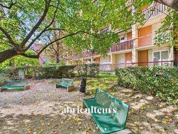 1 - Aix-en-Provence, Apartment