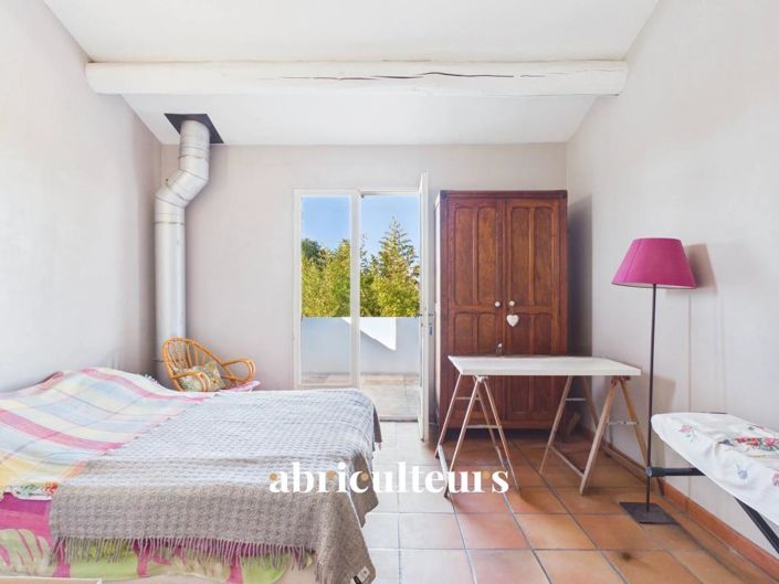 Image No.13-5 Bed House for sale