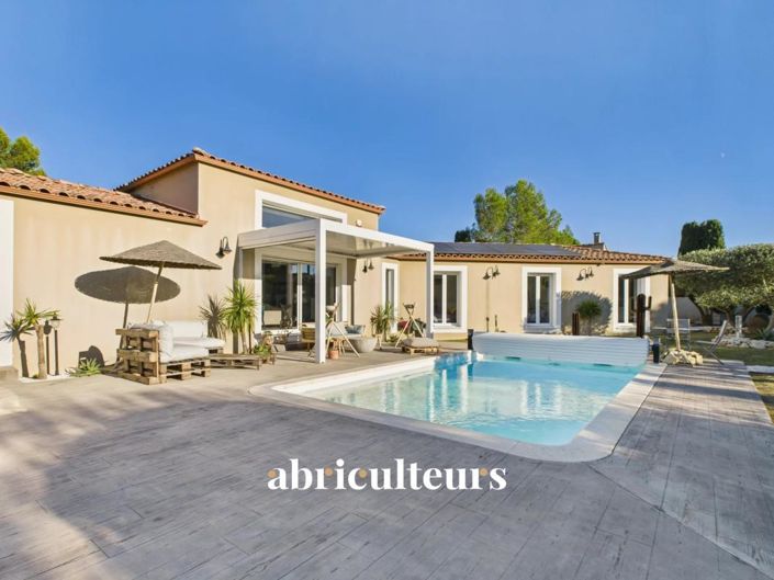 Image No.2-3 Bed House for sale