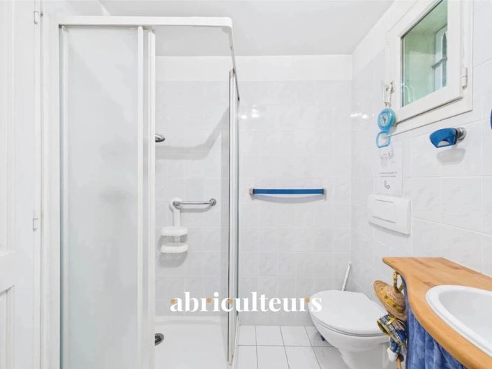 Image No.16-4 Bed House for sale